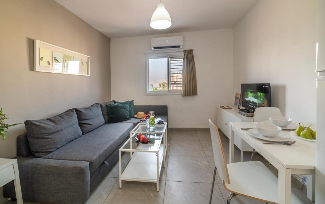 One Bedroom Apartment By Stay Eilat - Eilot Street Exterior photo